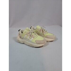 Size 5 - adidas ZX 22 Boost Sand Yellow Tint 2022